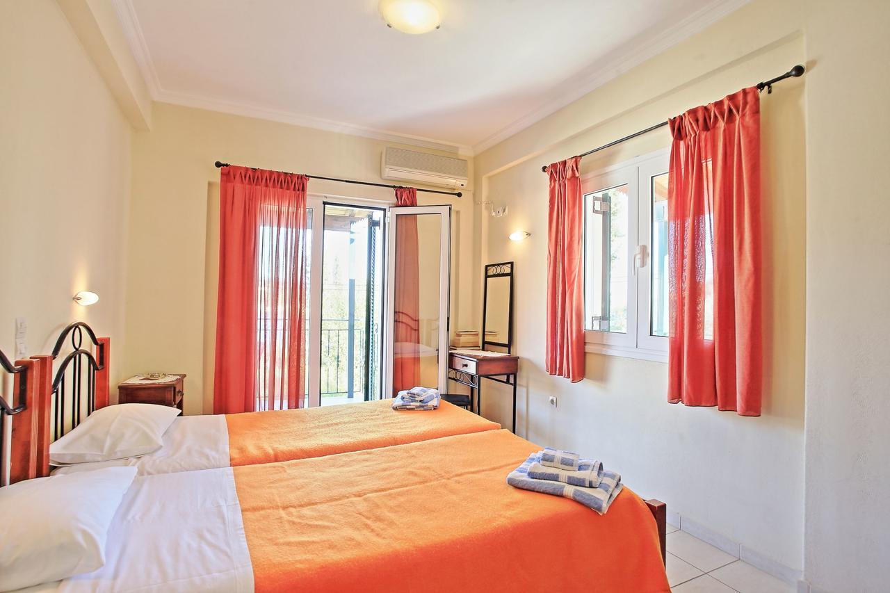 Mattheos House Apartment Kalami  ภายนอก รูปภาพ